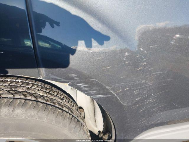 Chevrolet Equinox 2lt Image 8