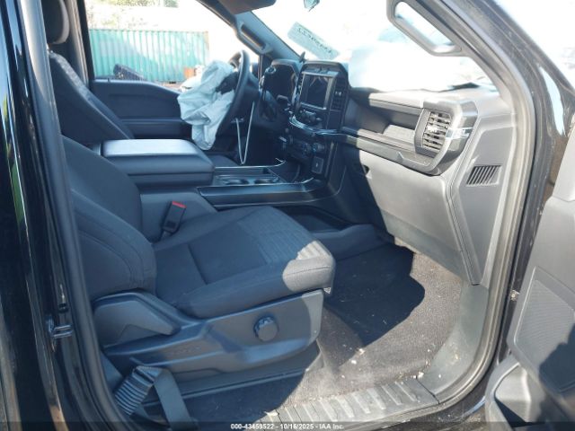 Ford F-150 Xl Image 4