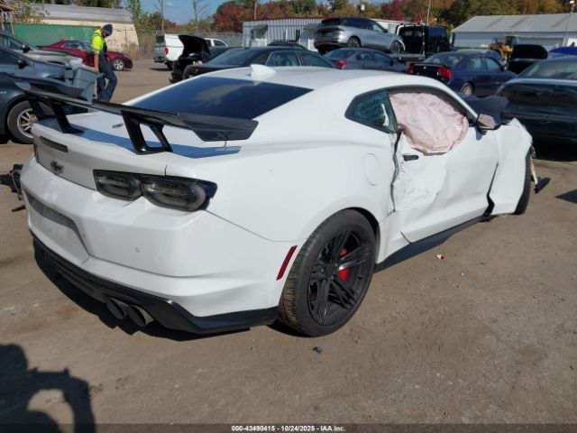 Chevrolet Camaro Rwd  Zl1 Image 4