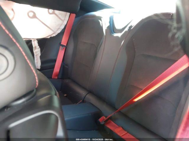 Chevrolet Camaro Rwd  Zl1 Image 2