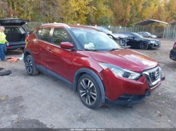  Salvage Nissan Kicks