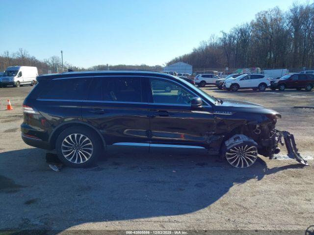 Lincoln Aviator Standard Image 17
