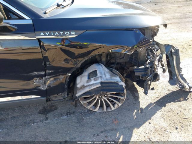 Lincoln Aviator Standard Image 3