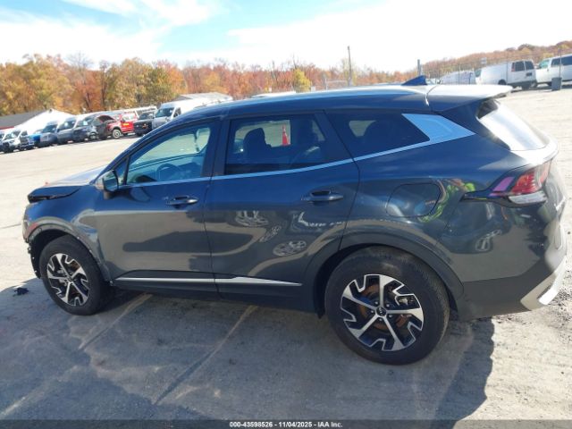 Kia Sportage Ex Image 3