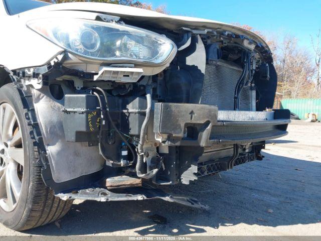 INFINITI Qx Image 10