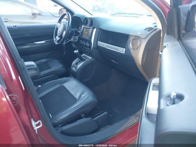 Jeep Compass Latitude Image 4