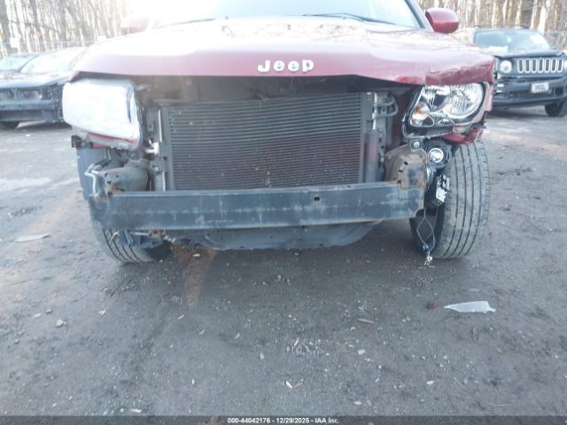 Jeep Compass Latitude Image 3