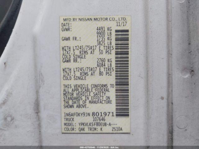 Nissan Nv Sl V8 Image 15