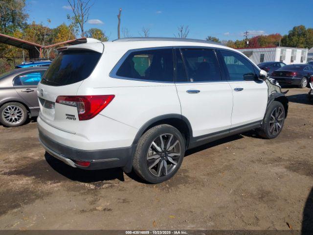 Honda Pilot Awd Touring 8 Passenger Image 2