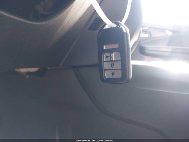 Honda Pilot Awd Touring 8 Passenger Image 8