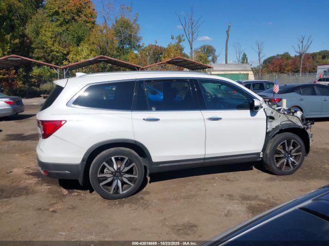 Honda Pilot Awd Touring 8 Passenger Image 11