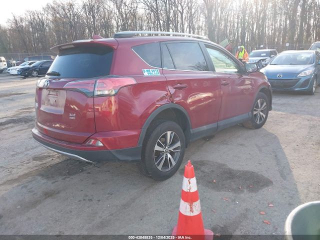 Toyota RAV4 Xle Image 4