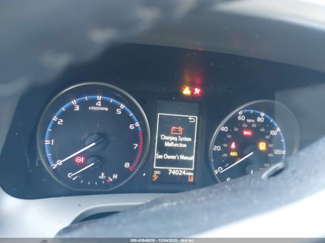 Toyota RAV4 Xle Image 16