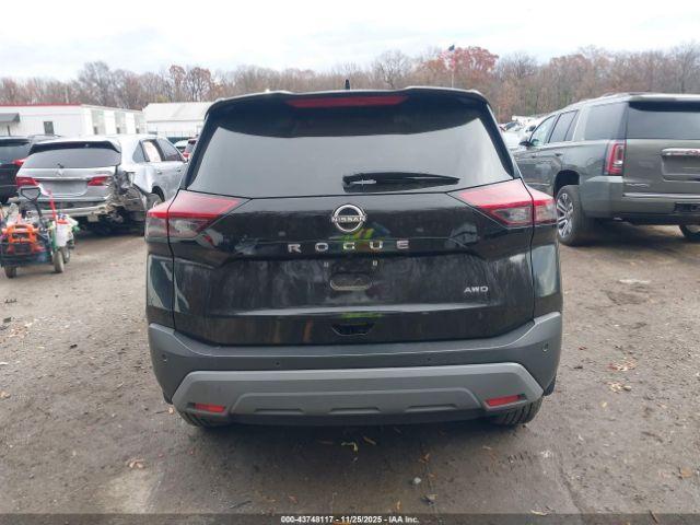 Nissan Rogue S Intelligent Awd Image 13