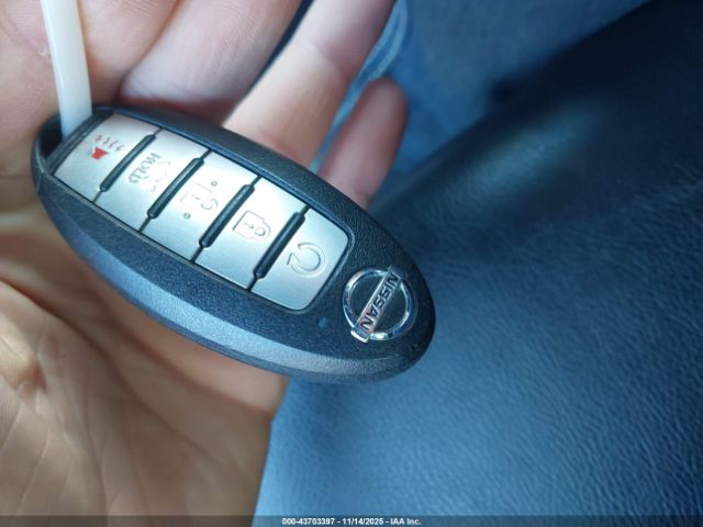 Nissan Maxima 3.5 Sv Image 10