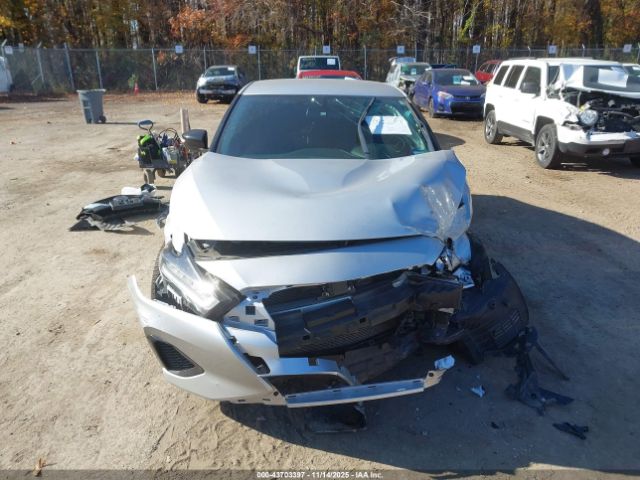 Nissan Maxima 3.5 Sv Image 11