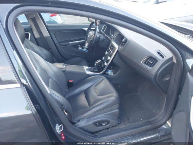 Volvo S60 T5 Drive-e Premier Image 2