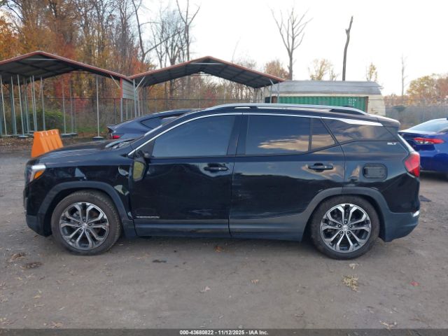 GMC Terrain Awd Slt Image 13