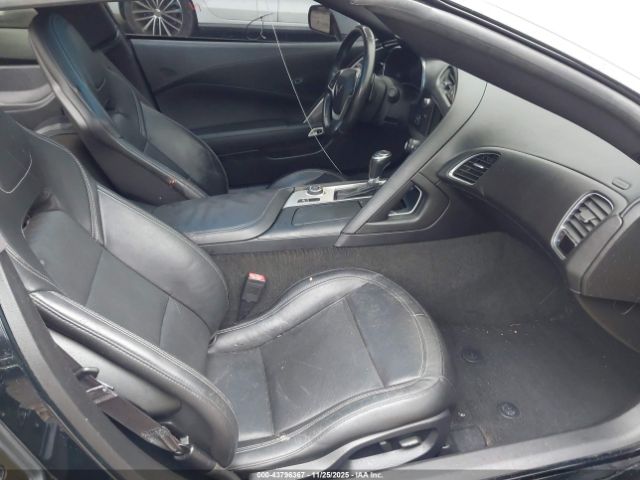 Chevrolet Corvette Stingray Image 3