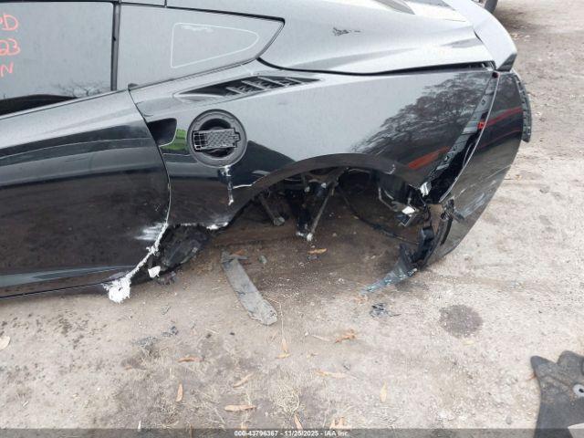 Chevrolet Corvette Stingray Image 15