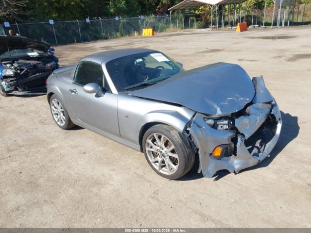 Mazda MX-5 Miata Grand Touring Image 1