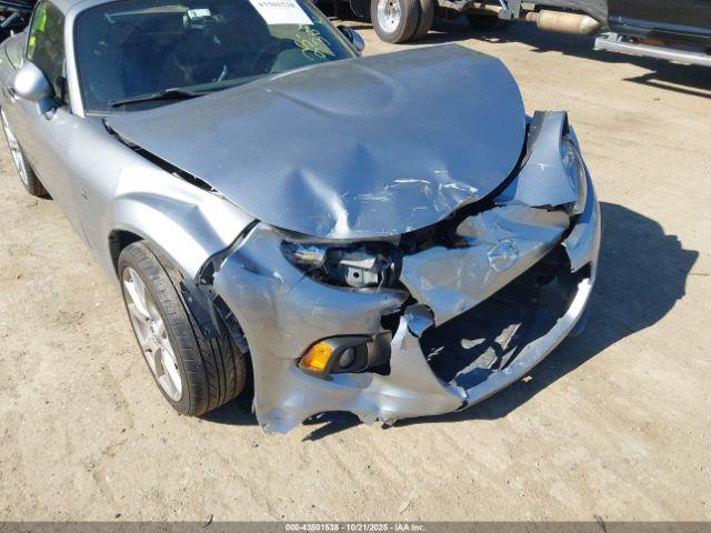 Mazda MX-5 Miata Grand Touring Image 11