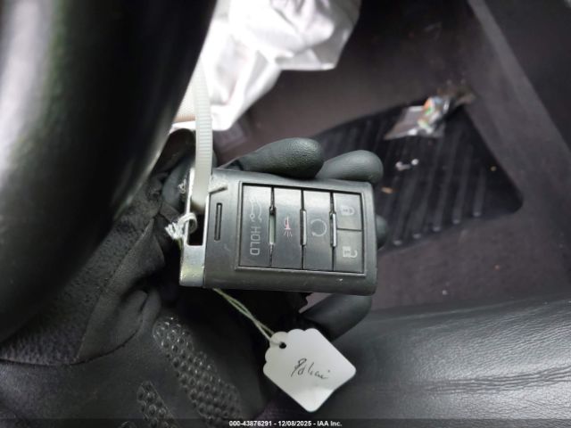 Cadillac XTS Luxury Image 10