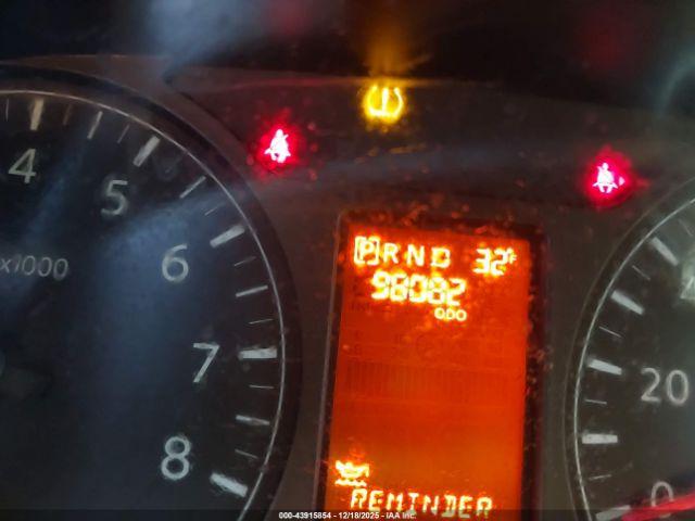 Nissan Nv Sv V6 Image 6