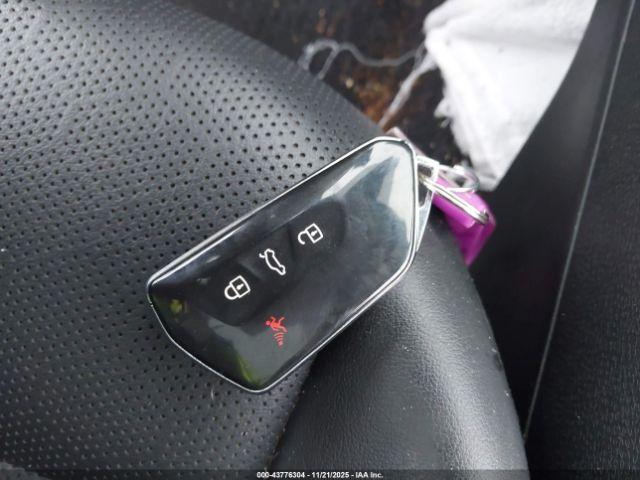 Volkswagen ID.4 1st Edition Image 11