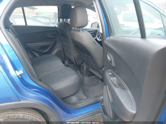 Chevrolet Trax 1ls Image 12