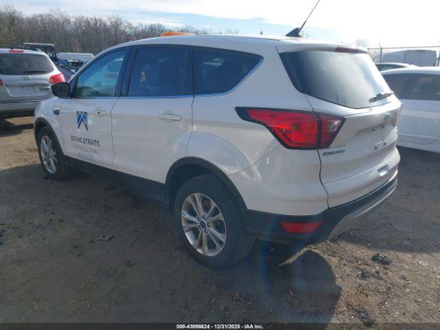 Ford Escape Se Image 6