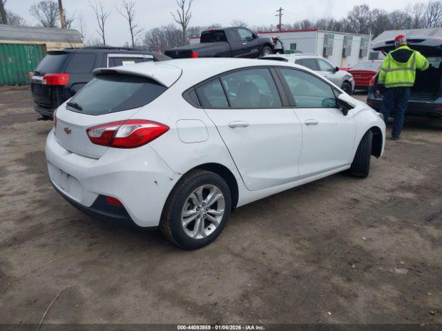 Chevrolet Cruze Ls Image 13