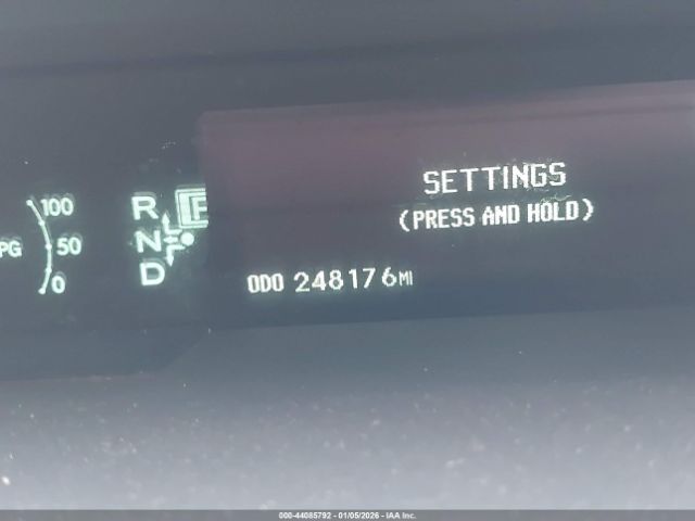 Toyota Prius Three Image 4