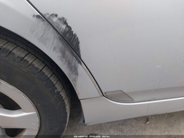 Toyota Prius Three Image 9