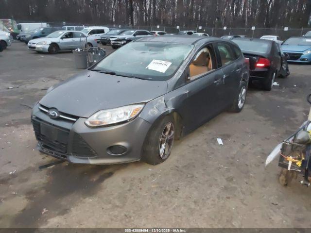Ford Focus Se Image 4