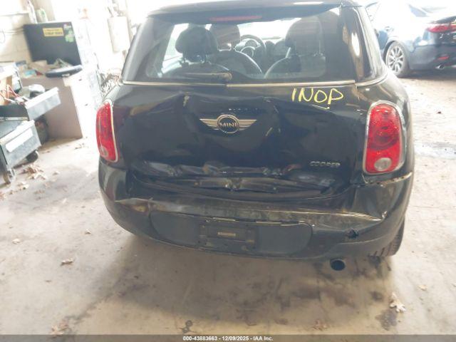 MINI Cooper Countryman Image 8