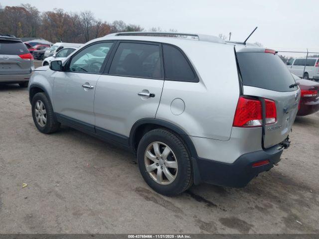 Kia Sorento Lx Image 2