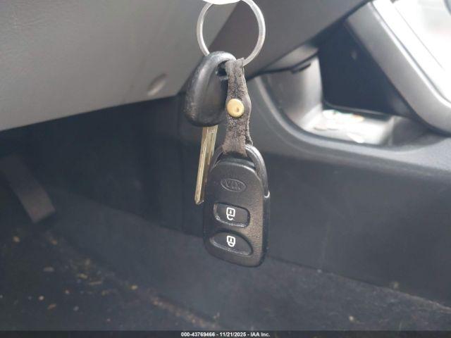 Kia Sorento Lx Image 10