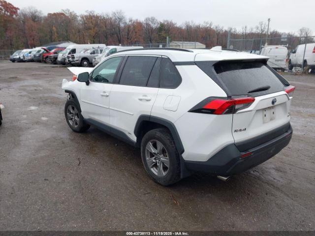 Toyota RAV4 Xle Hybrid Image 15