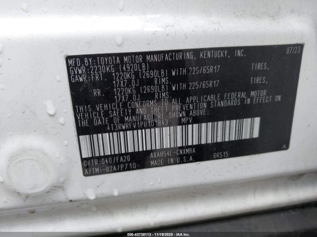 Toyota RAV4 Xle Hybrid Image 4