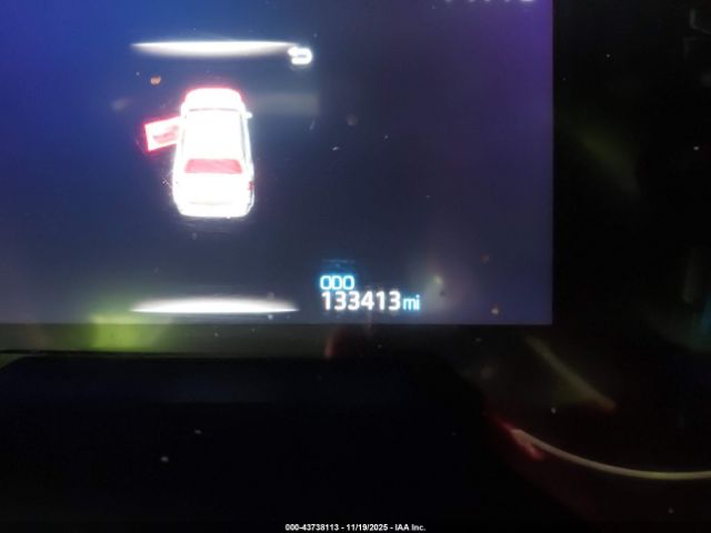 Toyota RAV4 Xle Hybrid Image 9