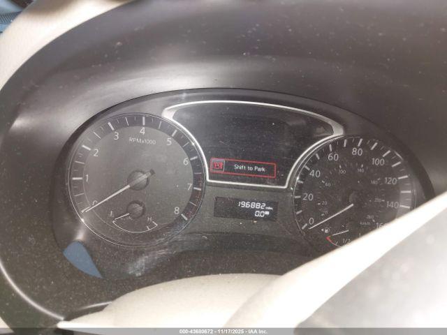 Nissan Altima 2.5 Sv Image 6