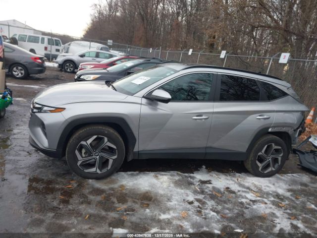 Hyundai TUCSON Sel Image 2