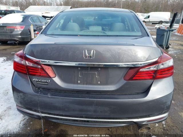 Honda Accord Lx Image 16