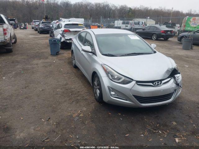  Salvage Hyundai ELANTRA