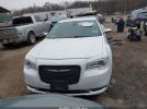 Chrysler 300c Image 16