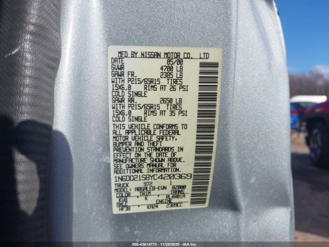 Nissan Frontier Xe Image 9