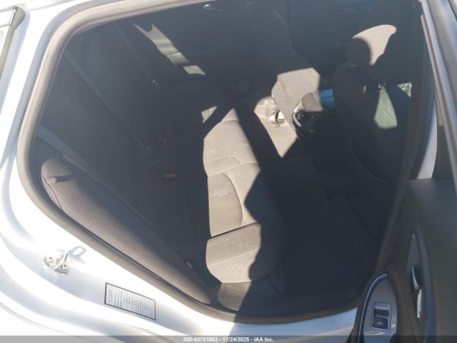 Chevrolet Malibu Fwd 1lt Image 8