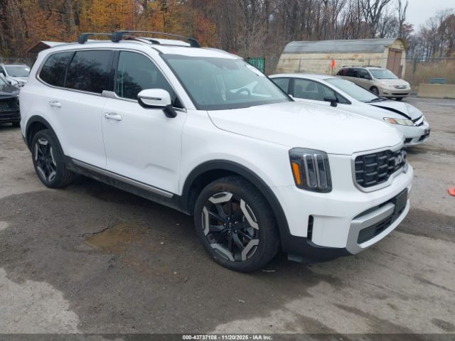 Kia Telluride S Image 1