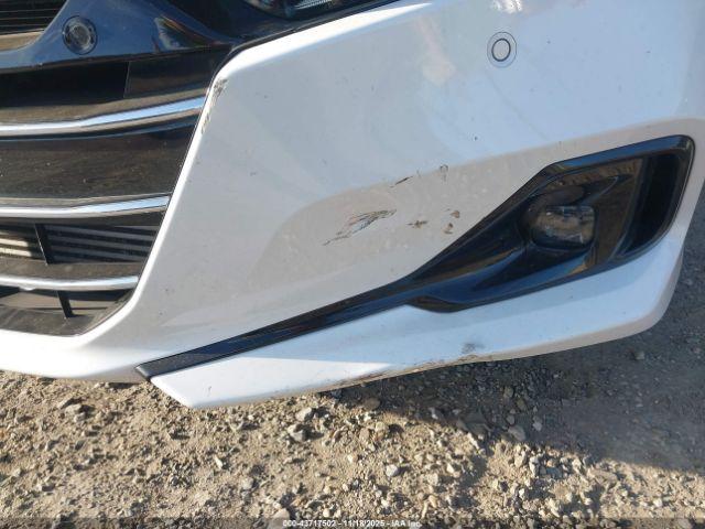 Honda Accord Touring Image 10